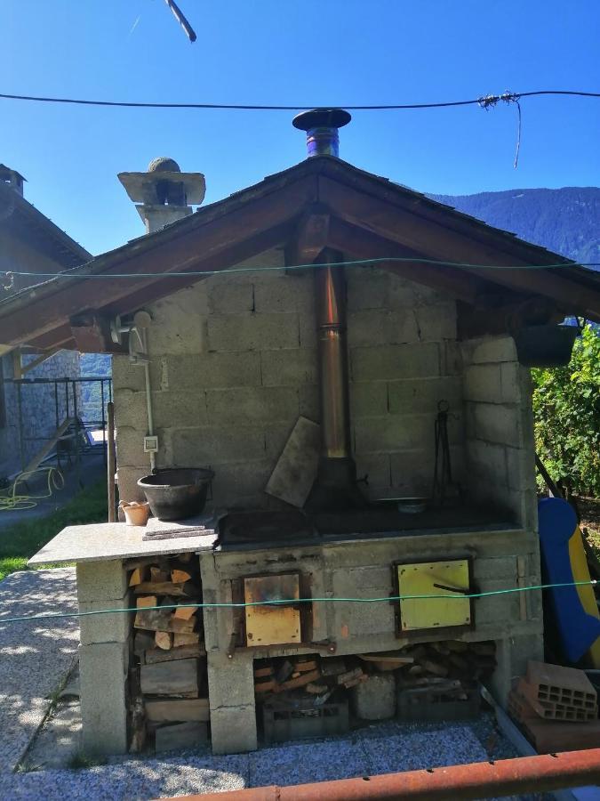 Casa Vacanze La Ca Del Cunfec Sondrio Exteriér fotografie